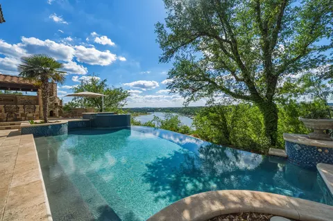 25110 River Rd, Spicewood, TX 78669