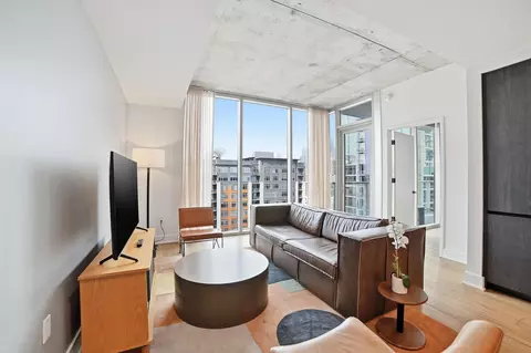 48 East Ave #1301, Austin, TX 78701