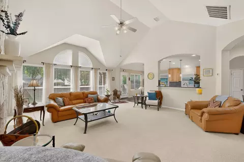 905 Victoria Ridge Dr, Pflugerville, TX 78660