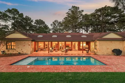 546 Mcallister Rd, Bastrop, TX 78602