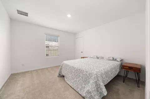 Bedroom - 1612 Devine Lake Bnd, Leander, TX 78641 photo 4 of 8