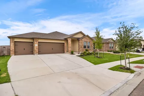 Exterior - 1612 Devine Lake Bnd, Leander, TX 78641 photo 2 of 2