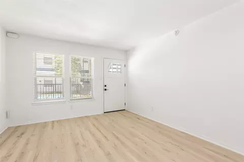 Living - 923 E 41st St #101, Austin, TX 78751 photo 3 of 3