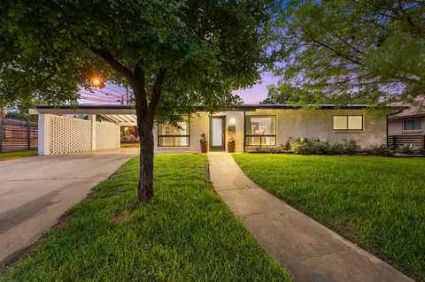 1723 Fawn Dr, Austin, TX 78741