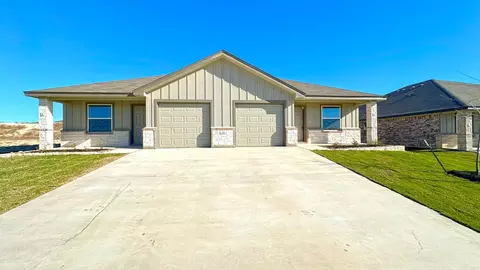 218 Leon Ln #A-B, Copperas Cove, TX 76522