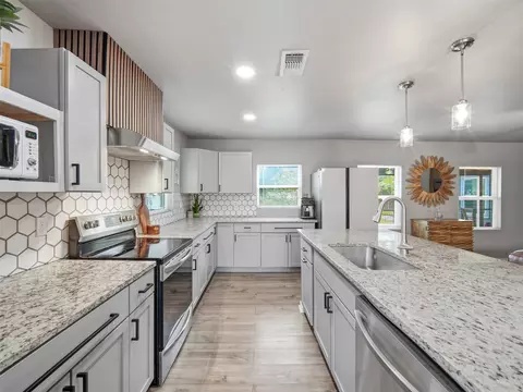 Kitchen - 700 9th St, Blanco, TX 78606 photo 4 of 4