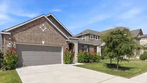 6909 Daniel Ranch Dr, Austin, TX 78744