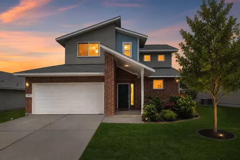 318 Schuylerville Dr, Elgin, TX 78621
