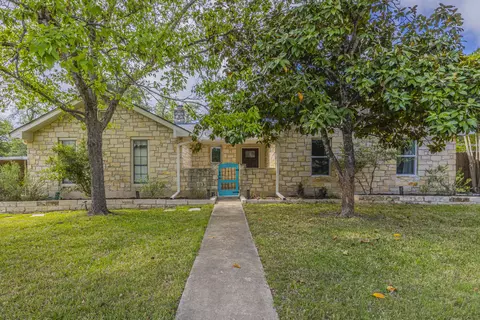 3900 Aero Dr, Georgetown, TX 78628