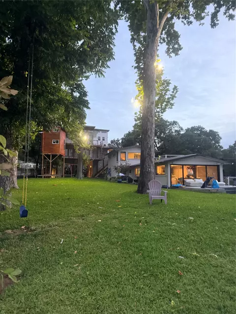 1713 Aztec Trl, Kingsland, TX 78639
