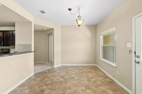 207 Wild Cat Dr, Bastrop, TX 78602 photo 9