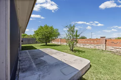 Exterior - 1113 April Meadows Loop, Georgetown, TX 78626 photo 4 of 4