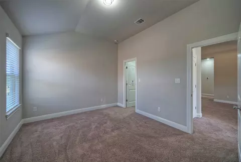 Bedroom - 2260 Hat Bender Loop, Round Rock, TX 78664 photo 3 of 5