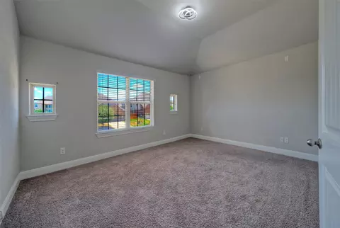Bedroom - 2260 Hat Bender Loop, Round Rock, TX 78664 photo 2 of 5