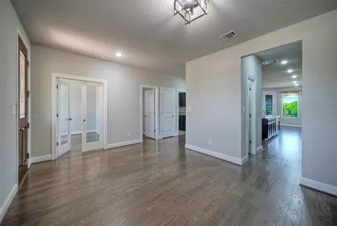 Entry Way - 2260 Hat Bender Loop, Round Rock, TX 78664 photo 2 of 4