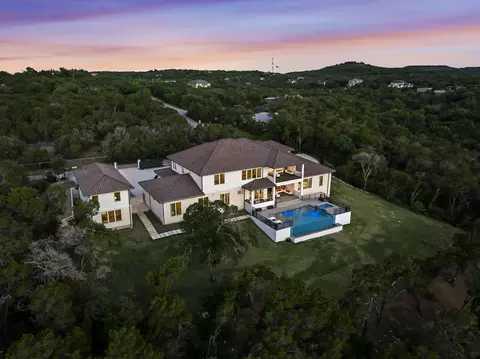 10211 Thistle Rdg, Austin, TX 78733