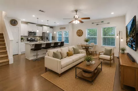 2304 S Lakeline Blvd #262, Cedar Park, TX 78613