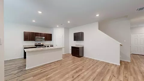 Kitchen - 557 Hector Loop, Georgetown, TX 78626 photo 7 of 7
