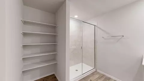 Bath - 557 Hector Loop, Georgetown, TX 78626 photo 2 of 6