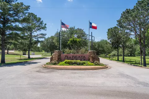 133 Roundup Rdg, Smithville, TX 78957