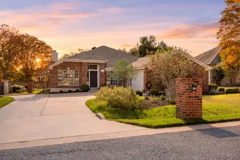 604 Cutty Trl, Lakeway, TX 78734