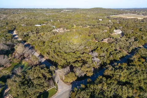 202204208 Thomas Oaks Dr, Wimberley, TX 78676