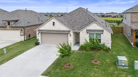 1012 S San Marcos St, Manor, TX 78653