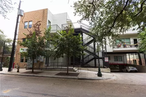 2708 San Pedro St #302, Austin, TX 78705