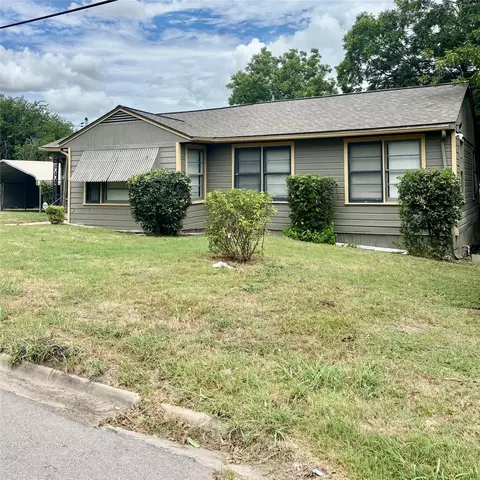 Exterior - 415 E 7th St, Taylor, TX 76574 photo 3 of 7