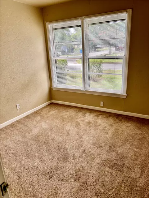 Bedroom - 415 E 7th St, Taylor, TX 76574 photo 3 of 3