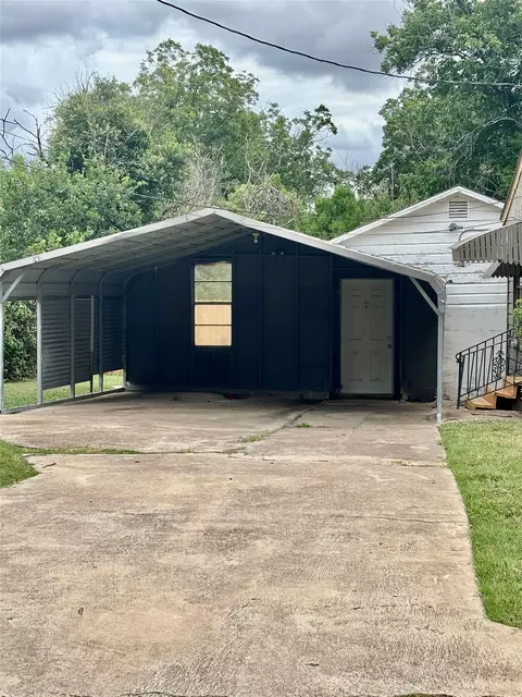 Other - 415 E 7th St, Taylor, TX 76574 photo 1 of 3