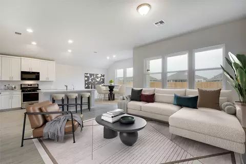 134 Edgewater Trl, Bastrop, TX 78602