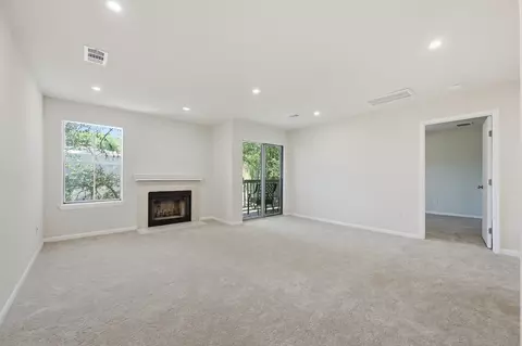 4500 E Oltorf St #A120, Austin, TX 78741