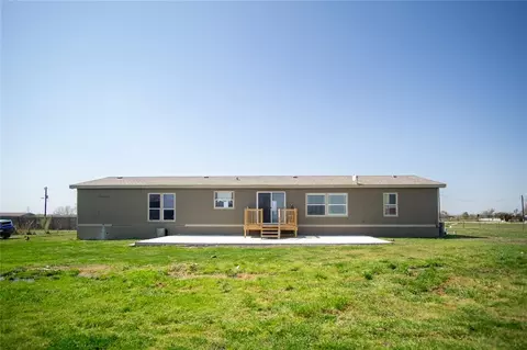 Exterior - 103 Cloudberry Ln, Elgin, TX 78621 photo 3 of 3
