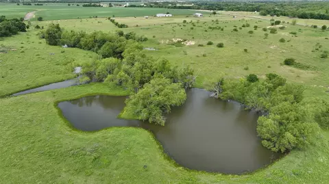 253 Fm 1331, Thorndale, TX 76577