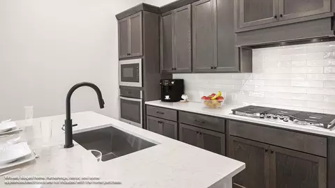 Kitchen - 126 Basket Flower Loop, Kyle, TX 78640 photo 1 of 4