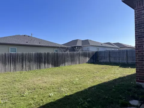 Exterior - 153 Citation Dr, Jarrell, TX 76537 photo 4 of 4