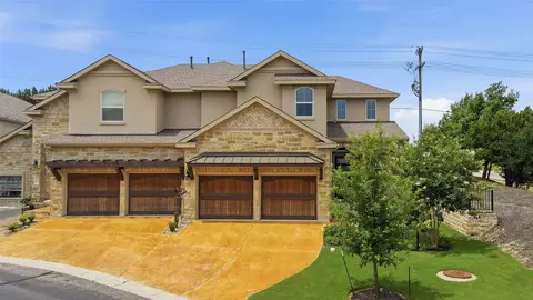 101 Cartwheel Bnd #52, Austin, TX 78738