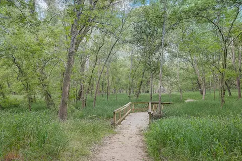 736 E Riverside Dr, Bastrop, TX 78602 photo 19