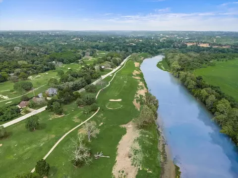 736 E Riverside Dr, Bastrop, TX 78602 photo 30