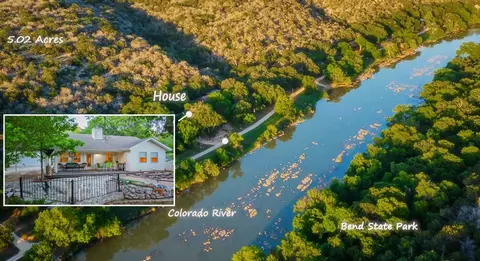 1138 N River Rd, Lampasas, TX 76550