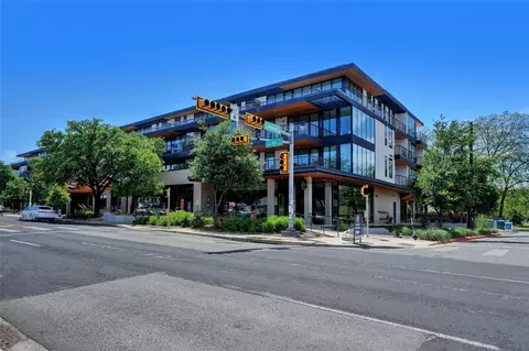 1600 S 1st St #403, Austin, TX 78704