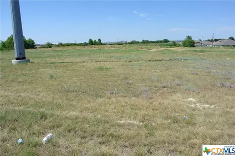 402 W Elms Rd, Killeen, TX 76542