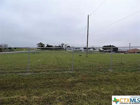 000 Houston Ave, Westhoff, TX 77994