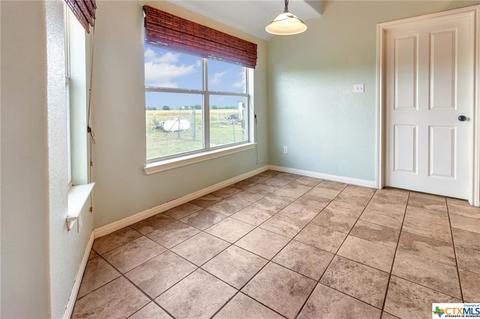 455 Little Rd, Jarrell, TX 76537 photo 12