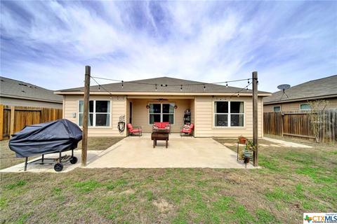 121 J E Brown Ln, Jarrell, TX 76537 photo 1