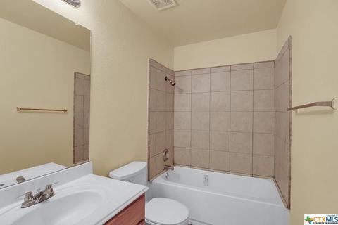 200 Sunshadow Dr, Lockhart, TX 78644 photo 24