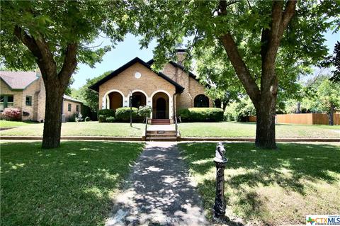 1420 N 5th St, Temple, TX 76501 photo 1