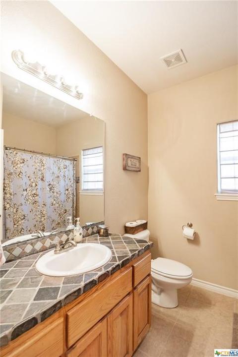 75 Post Oak Xing, Inez, TX 77968 photo 18