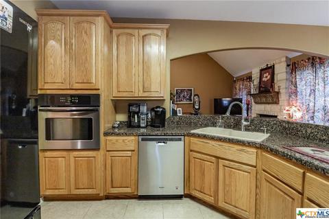 75 Post Oak Xing, Inez, TX 77968 photo 11